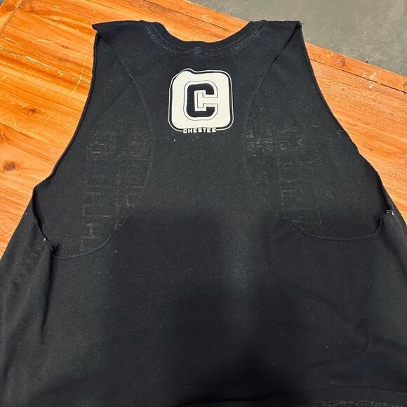 Chestee muscle tank size medium - Picture 2 of 3